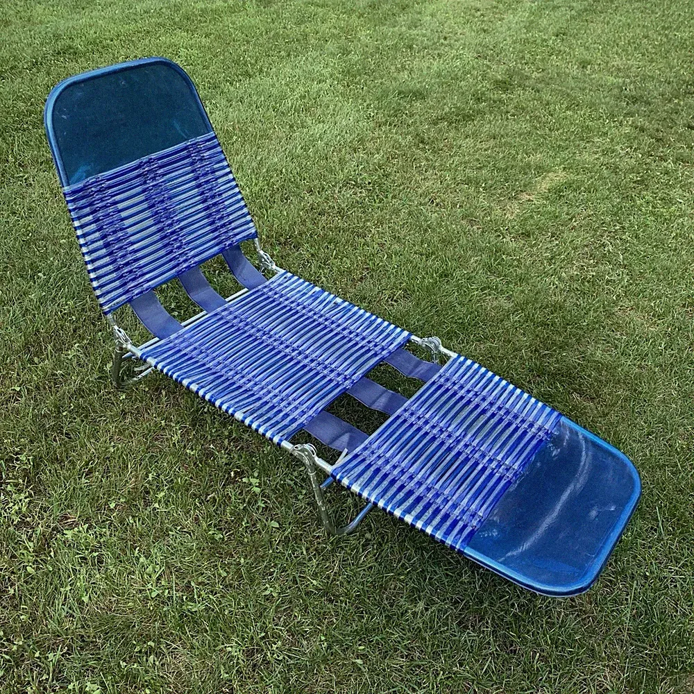 Jelly Vinyl Tube Folding Chaise Lounge Lawn Beach Chair “Blue” Vintage Retro