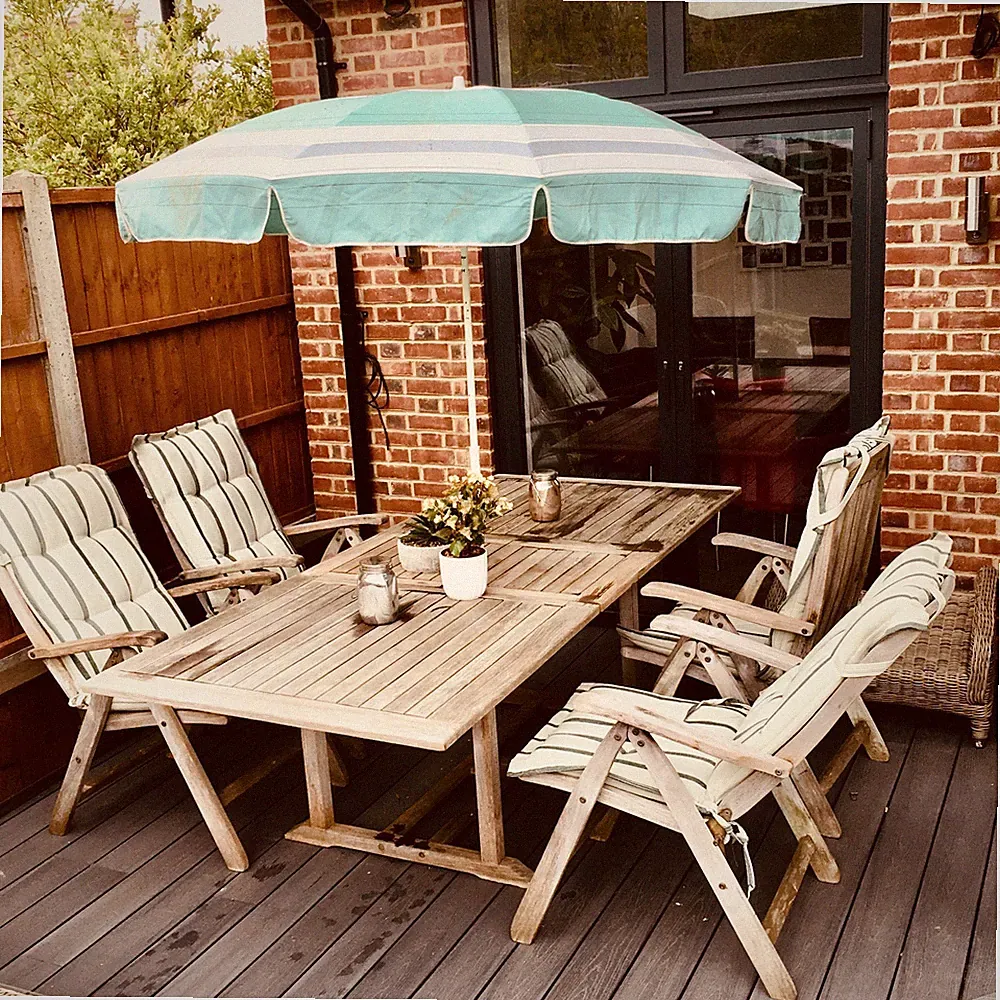 New Listing DIANA Teak Wood Garden Set: (Extendable Table & 4 Reclining Chairs w/cushions)